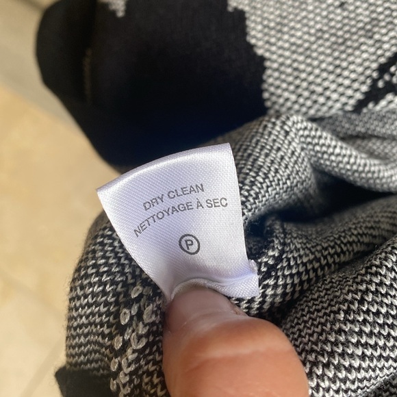 🤍 Calvin Klein Knit Sweater dress - Picture 6 of 7